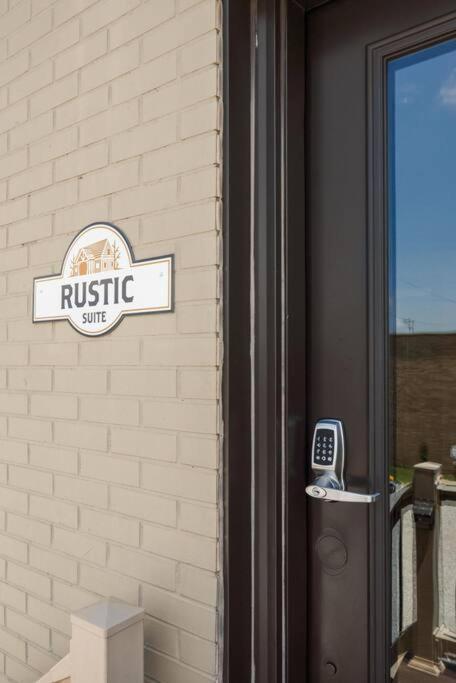 The Rustic Suite - Main Street Lodge In Berlin Kültér fotó